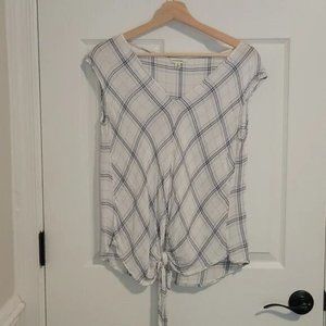 Max Studio tie waist sleeveless top in plaid size small